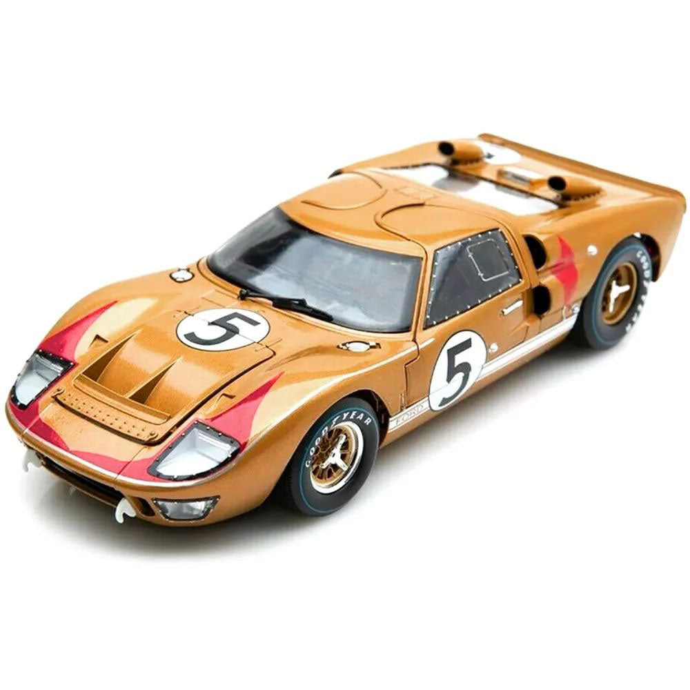 1966 Ford GT40 MKII 1:18モデルカー