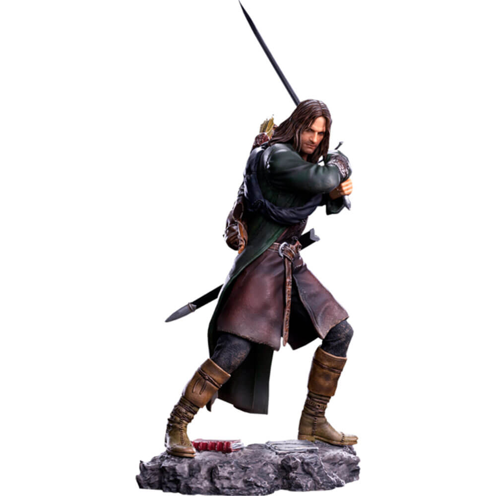 The Lord of the Rings Aragorn 1:10 Scale Statue