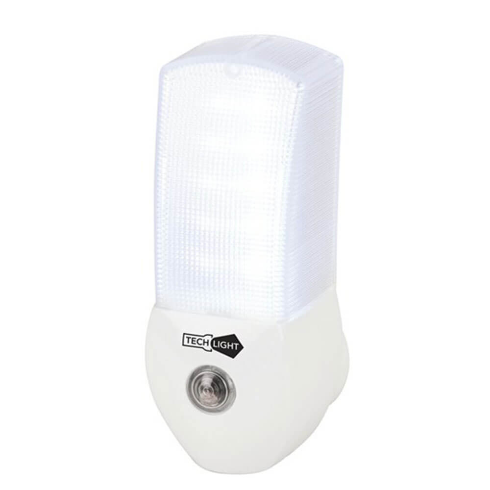 Night Light LED w/ Sensor (240VAC)