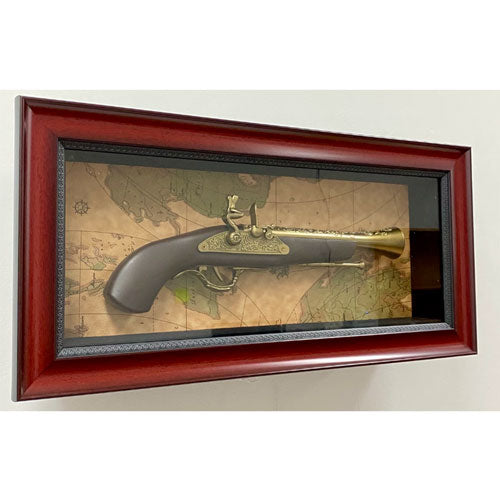 Vintage Dueling Gun in a Frame Wall Decoration